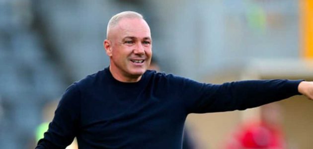 لم يحقق أي انتصار.. كريمونيزي يعلن إقالة مدربه