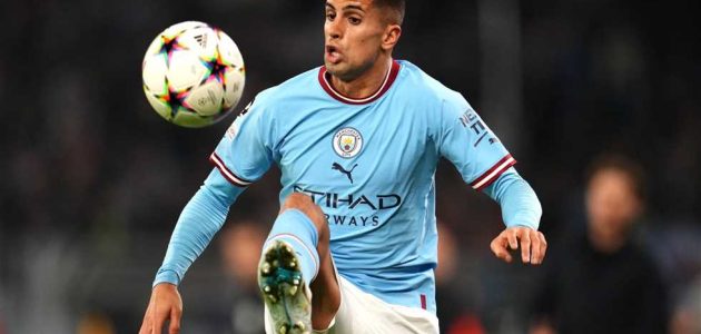 كالتشيو ميركاتو: مفاجأة مدوية.. ميلان ربما يضم كانسيلو من مانشستر سيتي